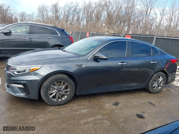 2020 Kia Optima LX with VIN 5XXGT4L38LG387015, listed as a IAAI auction lot 41629160 with 77,287 mi miles. Bid and sale history available at carsss.com. Image 15.