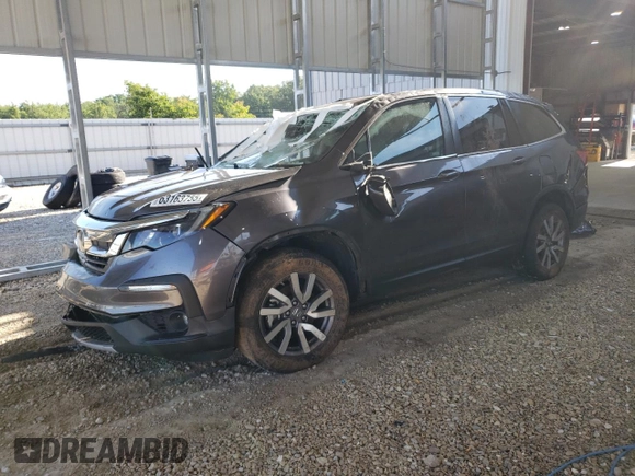 2020 Honda Pilot EX-L z VIN 5FNYF6H55LB042108, wystawiony jako Copart lot #63163755 z przebiegiem Nie podano mil oraz Szkoda całkowita • Salvage title. Historia ofert i sprzedaży dostępna na DreamBid. Obrazek 1.