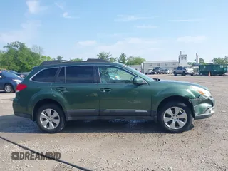 2011 Subaru Outback Premium z VIN 4S4BRBCC4B3358408, wystawiony jako IAAI lot #42250620 z przebiegiem 118 080 mil mil oraz . Historia ofert i sprzedaży dostępna na DreamBid. Obrazek 13.