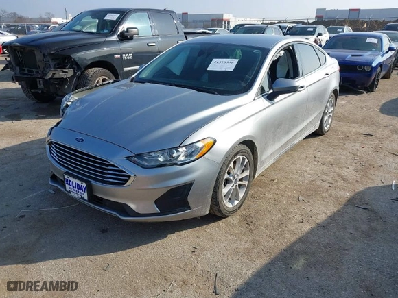 2020 Ford Fusion SE with VIN 3FA6P0HD4LR155349, listed as a IAAI auction lot 41510558 with 85,454 mi miles. Bid and sale history available at carsss.com. Image 2.