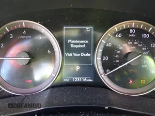 2018 Lexus ES with VIN 58ABK1GG7JU085607, listed as a IAAI auction lot 40888764 with 123,116 mi miles. Bid and sale history available at carsss.com. Image 7.