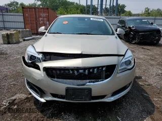 2016 Buick Regal Premium II with VIN 2G4GS5GX6G9197423, listed as a Copart auction lot 59928045 with 111,960 mi miles and Salvage title. Bid and sale history available at DreamBid. Image 5.