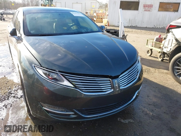 2015 Lincoln MKZ z VIN 3LN6L2J99FR605715, wystawiony jako IAAI lot #41431384 z przebiegiem Nie podano mil oraz . Historia ofert i sprzedaży dostępna na DreamBid. Obrazek 6.