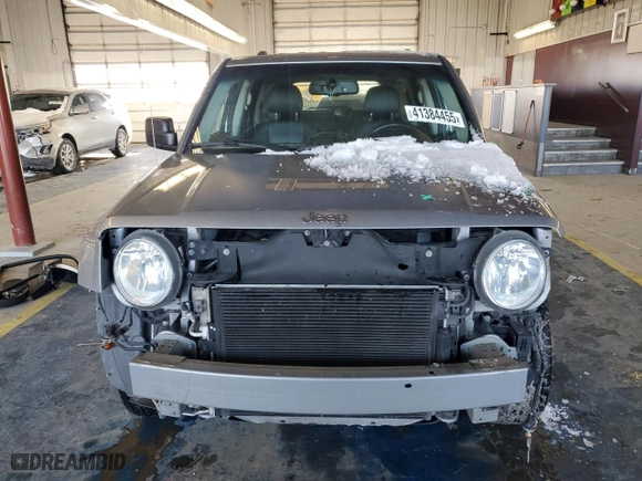 2017 Jeep Patriot Sport with VIN 1C4NJPBA9HD202387, listed as a Copart auction lot 41384455 with 99,457 mi miles and Salvage Title. Bid and sale history available at carsss.com. Image 5.