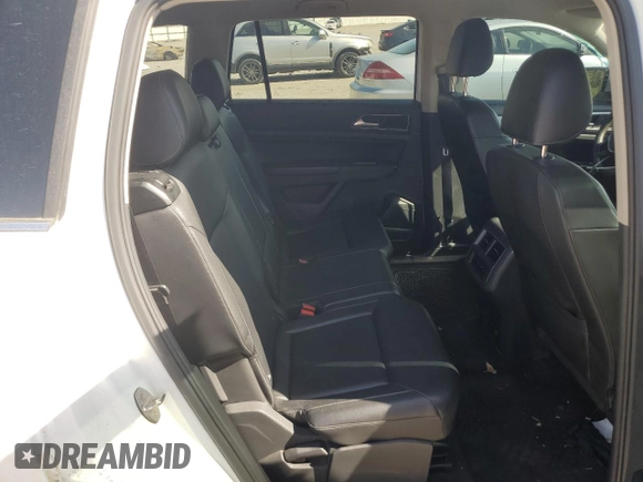 2018 Volkswagen Atlas SE z VIN 1V2KR2CA9JC580829, wystawiony jako Copart lot #53836245 z przebiegiem 93 194 mil mil oraz Szkoda całkowita • Salvage title. Historia ofert i sprzedaży dostępna na DreamBid. Obrazek 11.