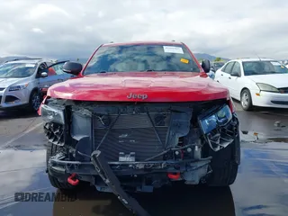 2018 Jeep Grand Cherokee Trailhawk с VIN 1C4RJFLG3JC399051, выставлен на аукционе IAAI как лот 42359437 с пробегом 70 956 миль миль и . История ставок и продаж доступна на DreamBid. Изображение 6.