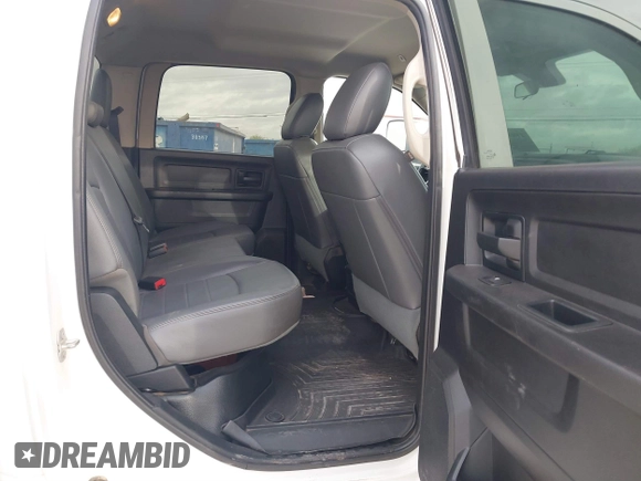 2017 Ram 2500 Tradesman with VIN 3C6UR5CL1HG502864, listed as a IAAI auction lot 41894907 with 164,677 mi miles and . Bid and sale history available at DreamBid. Image 8.