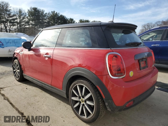 2021 MINI Hardtop Cooper SE with VIN WMWXP3C09M2N65958, listed as a Copart auction lot 46469535 with 25,778 mi miles and Salvage Title. Bid and sale history available at DreamBid. Image 2.
