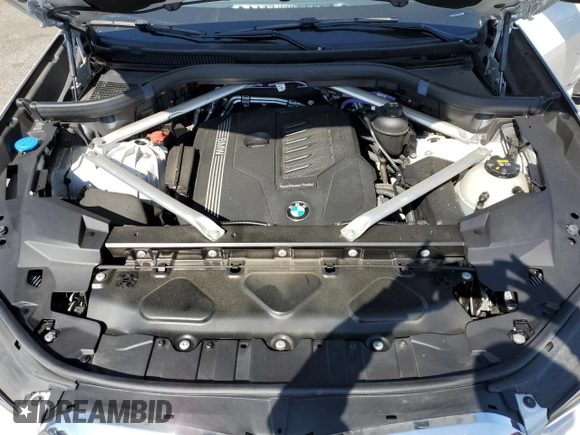 2023 BMW X5 xDrive40i with VIN 5UXCR6C03P9M85000, listed as a Copart auction lot 52116425 with 14,753 mi miles and Salvage Title. Bid and sale history available at carsss.com. Image 12.