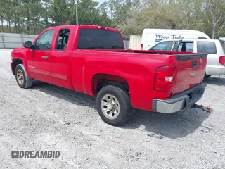 2010 Chevrolet Silverado 1500 LS with VIN 1GCSCREA6AZ279585, listed as a IAAI auction lot 41877080 with 162,897 mi miles. Bid and sale history available at carsss.com. Image 3.