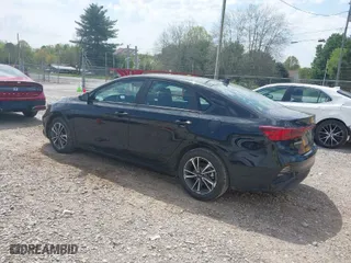 2024 Kia Forte LXS with VIN 3KPF24AD5RE748194, listed as a IAAI auction lot 42011387 with 32,543 mi miles. Bid and sale history available at carsss.com. Image 3.
