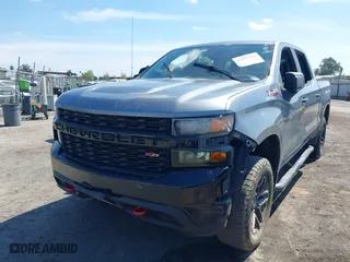 2019 Chevrolet Silverado 1500 Custom Trail Boss with VIN 1GCPYCEF8KZ348035, listed as a IAAI auction lot 41895464 with 1 mi miles. Bid and sale history available at carsss.com. Image 17.