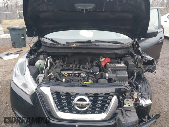 2019 Nissan Kicks S with VIN 3N1CP5CU6KL527179, listed as a IAAI auction lot 41479057 with 97,895 mi miles. Bid and sale history available at carsss.com. Image 10.