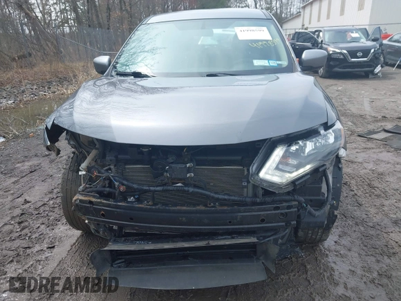 2018 Nissan Rogue SV with VIN KNMAT2MV7JP556828, listed as a IAAI auction lot 41998599 with 133,656 mi miles and . Bid and sale history available at carsss.com. Image 12.