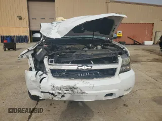 2008 Chevrolet Tahoe LTZ with VIN 1GNFC13J38R103830, listed as a Copart auction lot 53938025 with 161,942 mi miles and Salvage title. Bid and sale history available at DreamBid. Image 5.