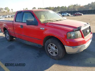 2005 Ford F-150 STX with VIN 1FTRX12W35FA03246, listed as a IAAI auction lot 41824509 with 282,022 mi miles. Bid and sale history available at carsss.com. Image 1.