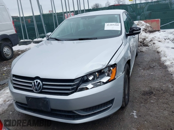 2014 Volkswagen Passat S с VIN 1VWAP7A39EC002589, выставлен на аукционе IAAI как лот 41285260 с пробегом 102 489 миль миль и . История ставок и продаж доступна на DreamBid. Изображение 12.