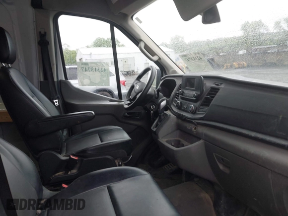 2021 Ford Transit Cargo with VIN 1FTBW1X84MKA98047, listed as a IAAI auction lot 42313747 with 65,600 mi miles and . Bid and sale history available at DreamBid. Image 5.