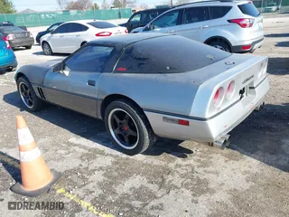 1985 Chevrolet Corvette with VIN 1G1YY0786F5139335, listed as a IAAI auction lot 41751015 with 166,164 mi miles. Bid and sale history available at carsss.com. Image 3.