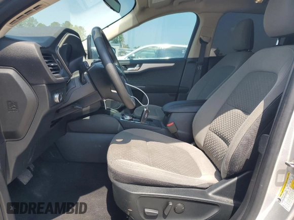 2020 Ford Escape SE with VIN 1FMCU9G68LUA53294, listed as a Copart auction lot 57665695 with 83,837 mi miles and Salvage title. Bid and sale history available at DreamBid. Image 7.