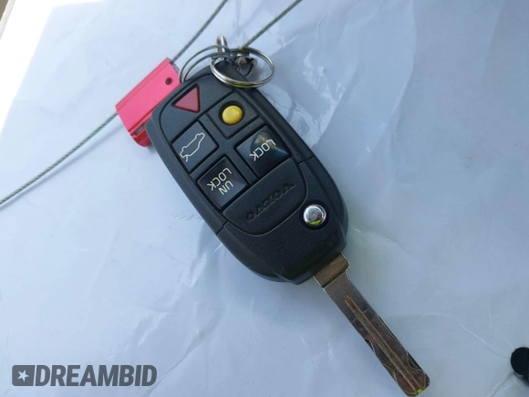 2005 Volvo S80 с VIN YV1TS911451412257, выставлен на аукционе IAAI как лот 42473346 с пробегом 125 653 миль миль и . История ставок и продаж доступна на DreamBid. Изображение 11.