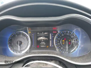 2015 Chrysler 200 Limited z VIN 1C3CCCAB8FN712908, wystawiony jako IAAI lot #41586183 z przebiegiem 194 890 mil mil oraz . Historia ofert i sprzedaży dostępna na DreamBid. Obrazek 7.