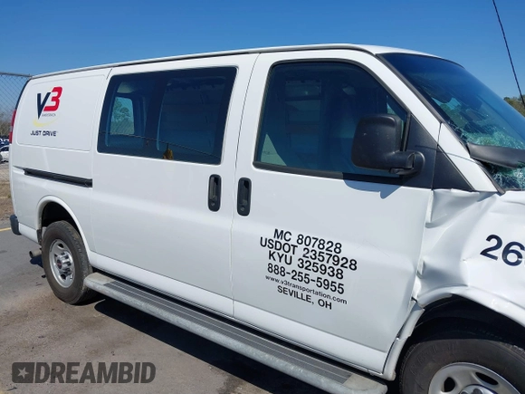 2017 GMC Savana Cargo z VIN 1GTW7AFF7H1915702, wystawiony jako IAAI lot #41768370 z przebiegiem 120 997 mil mil oraz . Historia ofert i sprzedaży dostępna na DreamBid. Obrazek 17.