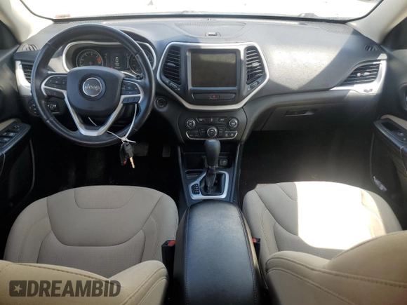 2016 Jeep Cherokee Latitude z VIN 1C4PJLCB0GW329394, wystawiony jako Copart lot #55442565 z przebiegiem 95 136 mil mil oraz Szkoda całkowita • Salvage title. Historia ofert i sprzedaży dostępna na DreamBid. Obrazek 8.