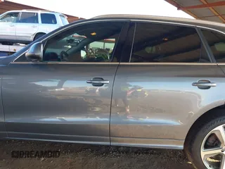 2014 Audi Q5 Premium Plus with VIN WA1DGAFP4EA004233, listed as a IAAI auction lot 41232286 with 85,785 mi miles and . Bid and sale history available at DreamBid. Image 14.