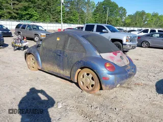 1999 Volkswagen Beetle GLS with VIN 3VWCC21C8XM426984, listed as a IAAI auction lot 42285973 with Not provided miles and . Bid and sale history available at DreamBid. Image 3.
