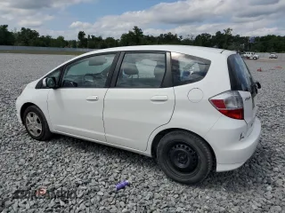 2013 Honda Fit with VIN JHMGE8H35DC005128, listed as a Copart auction lot 52375995 with 163,172 mi miles and Non Repairable. Bid and sale history available at carsss.com. Image 2.