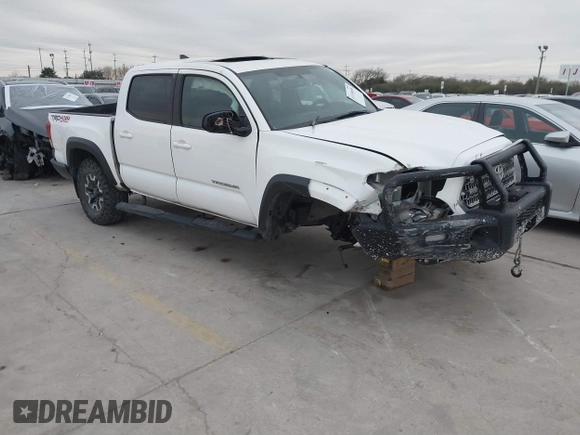 2017 Toyota Tacoma SR5 z VIN 5TFCZ5AN3HX109338, wystawiony jako IAAI lot #41336668 z przebiegiem 95 748 mil mil oraz . Historia ofert i sprzedaży dostępna na DreamBid. Obrazek 1.