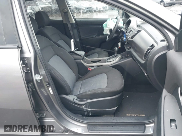 2014 Kia Sportage LX with VIN KNDPBCAC0E7601636, listed as a IAAI auction lot 41832978 with 145,353 mi miles and . Bid and sale history available at carsss.com. Image 5.