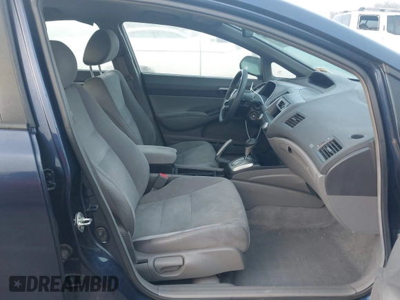 2006 Honda Civic LX z VIN 1HGFA16526L129544, wystawiony jako IAAI lot #42391680 z przebiegiem 98 225 mil mil oraz . Historia ofert i sprzedaży dostępna na DreamBid. Obrazek 5.