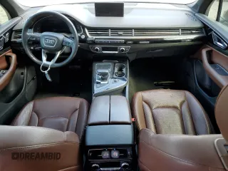 2018 Audi Q7 Prestige with VIN WA1VAAF72JD032076, listed as a Copart auction lot 57638005 with 211,242 mi miles and Salvage title. Bid and sale history available at DreamBid. Image 8.