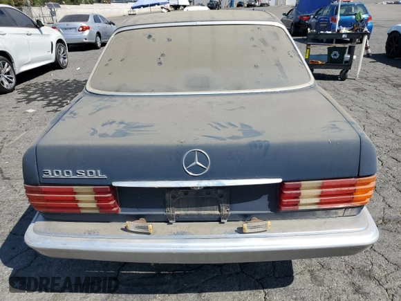 1984 Mercedes-Benz 300 SD z VIN WDBCB20A0EA023127, wystawiony jako Copart lot #72327594 z przebiegiem 257 727 mil mil oraz Szkoda całkowita • Salvage title. Historia ofert i sprzedaży dostępna na DreamBid. Obrazek 6.