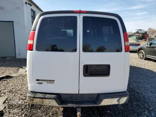 2007 Chevrolet Express Passenger с VIN 1GAHG39UX71253989, выставлен на аукционе Copart как лот 78352934 с пробегом 161 989 миль миль и Списание • Salvage title. История ставок и продаж доступна на DreamBid. Изображение 6.