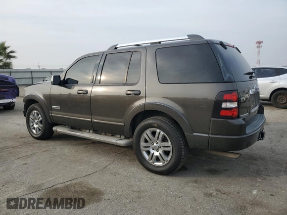 2006 Ford Explorer Limited z VIN 1FMEU65826ZA04224, wystawiony jako Copart lot #82591404 z przebiegiem 132 399 mil mil oraz Szkoda całkowita • Salvage title. Historia ofert i sprzedaży dostępna na DreamBid. Obrazek 2.