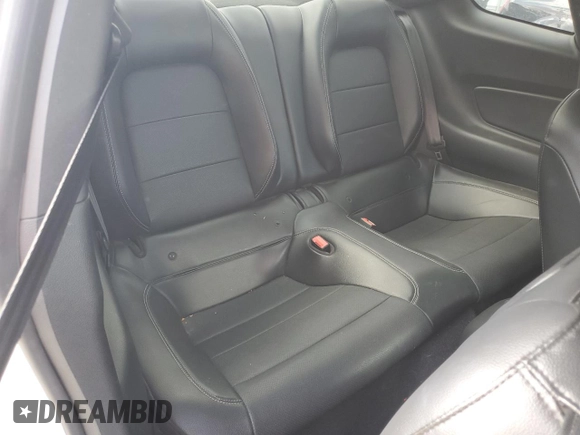 2019 Ford Mustang GT z VIN 1FA6P8CF8K5199735, wystawiony jako Copart lot #54519535 z przebiegiem 64 839 mil mil oraz Szkoda całkowita • Salvage title. Historia ofert i sprzedaży dostępna na DreamBid. Obrazek 10.