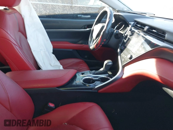 2019 Toyota Camry XSE with VIN 4T1B61HK6KU221824, listed as a IAAI auction lot 41289674 with 118,827 mi miles. Bid and sale history available at carsss.com. Image 5.