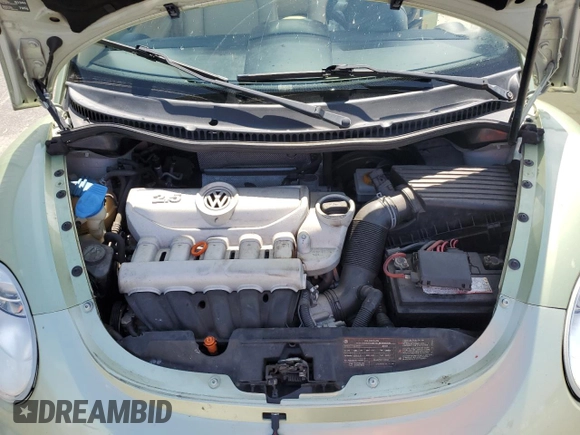 2009 Volkswagen Beetle S with VIN 3VWRW31CX9M510525, listed as a Copart auction lot 60941165 with 132,959 mi miles and Salvage title. Bid and sale history available at DreamBid. Image 11.