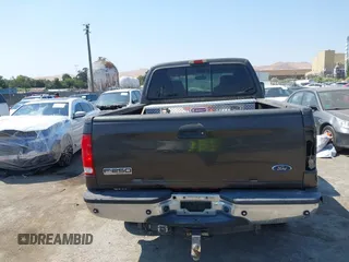 2005 Ford F-250 XL с VIN 1FTSW21P65EC44812, выставлен на аукционе IAAI как лот 42691573 с пробегом 76 672 миль миль и . История ставок и продаж доступна на DreamBid. Изображение 16.