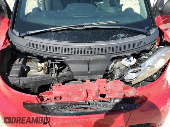2011 Smart fortwo Passion with VIN WMEEK3BA7BK462796, listed as a Copart auction lot 52819475 with 107,381 mi miles and Salvage title. Bid and sale history available at DreamBid. Image 11.