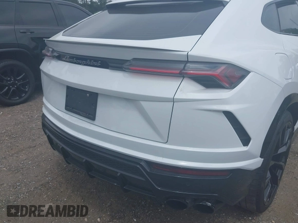 2020 Lamborghini Urus z VIN ZPBUA1ZL9LLA10233, wystawiony jako IAAI lot #39731921 z przebiegiem 41 071 mil mil oraz . Historia ofert i sprzedaży dostępna na DreamBid. Obrazek 6.