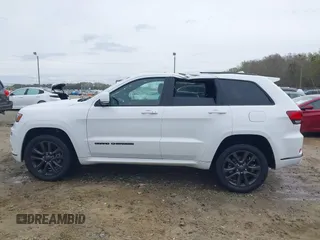 2019 Jeep Grand Cherokee High Altitude with VIN 1C4RJFCTXKC595552, listed as a IAAI auction lot 41877039 with 102,394 mi miles and . Bid and sale history available at DreamBid. Image 14.