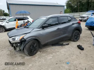 2018 Nissan Kicks SV with VIN 3N1CP5CU1JL532689, listed as a Copart auction lot 58801135 with 140,704 mi miles and Salvage title. Bid and sale history available at DreamBid. Image 1.