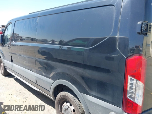2017 Ford Transit Cargo с VIN 1FTBW2YG1HKB26484, выставлен на аукционе IAAI как лот 42221475 с пробегом 297 961 миль миль и . История ставок и продаж доступна на DreamBid. Изображение 14.