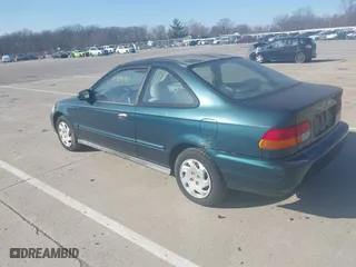 1996 Honda Civic EX with VIN 1HGEJ8140TL005402, listed as a IAAI auction lot 41789197 with 189,421 mi miles. Bid and sale history available at carsss.com. Image 3.