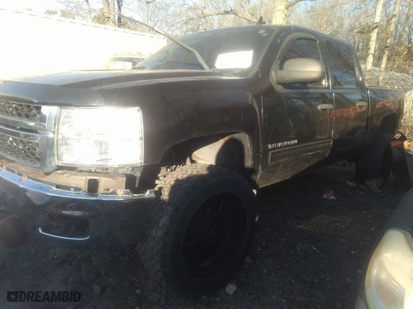 2007 Chevrolet Silverado 1500 LT w/1LT with VIN 2GCEC13C471705066, listed as a IAAI auction lot 41291924 with 289,656 mi miles. Bid and sale history available at carsss.com. Image 14.