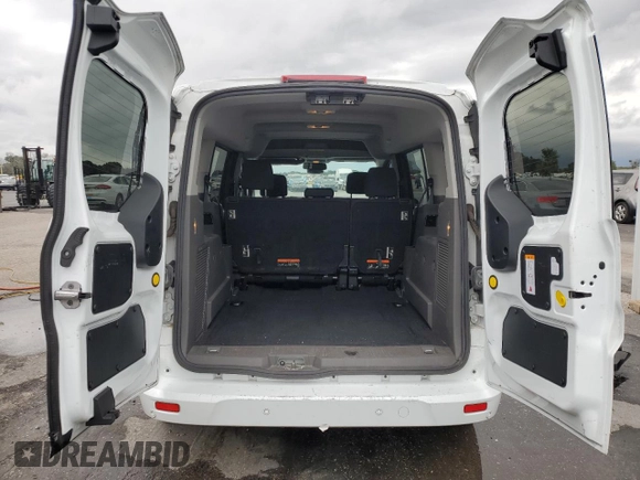 2020 Ford Transit Connect XLT z VIN NM0GS9F22L1436141, wystawiony jako Copart lot #59129465 z przebiegiem 110 301 mil mil oraz Czysty tytuł • Clean title. Historia ofert i sprzedaży dostępna na DreamBid. Obrazek 10.